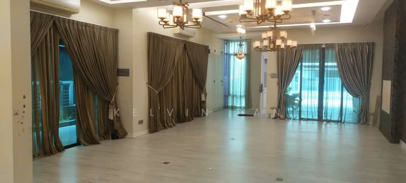 Rumah Berkembar untuk Dijual di Laman Seri (Shah Alam) - Kelvin Tan - Living Room - PropertyGuru.com.my