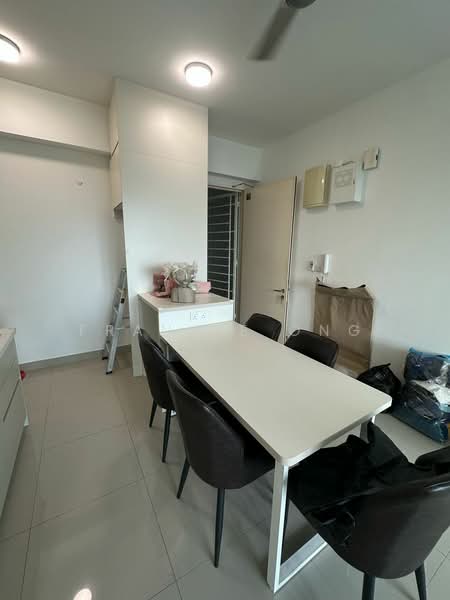 Servis Apartment untuk Dijual di East Parc @ Manjalara - Frankie Ong - Dining Room - PropertyGuru.com.my