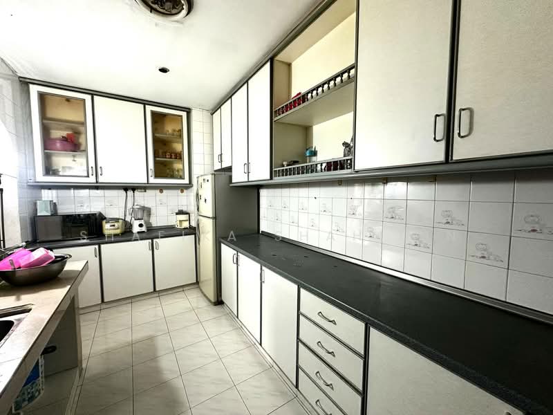 Condominium for Sale at Le Jardine Condominium - Shafika Shahidin - Kitchen - PropertyGuru.com.my