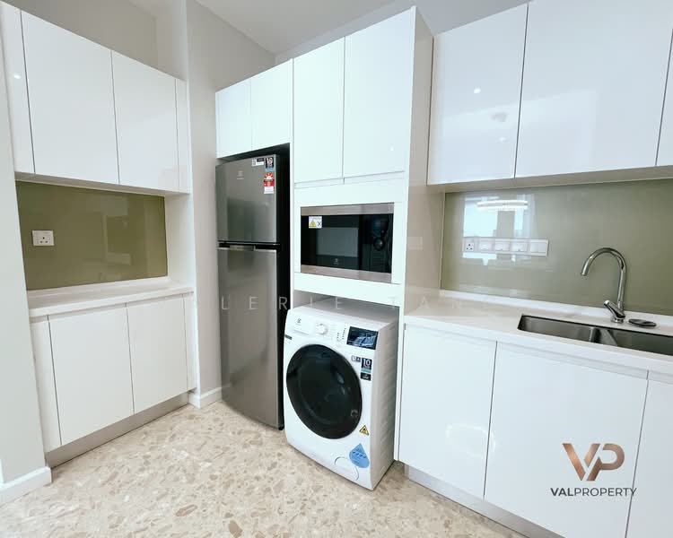 Service Residence for Rent at Pavilion Ceylon Hill - Valerie Tang - Kitchen - PropertyGuru.com.my