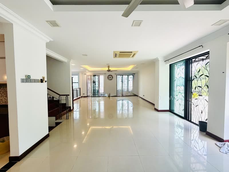 Rumah Berkembar untuk Dijual di Cheras (Kuala Lumpur) - Michelle Siow - Living Room - PropertyGuru.com.my
