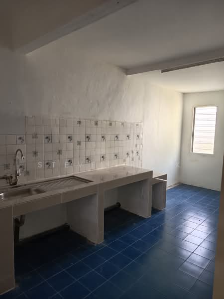 Semi-Detached House for Sale in Taman Dusun Jaya (Semenyih) - Steven Kwok - Kitchen - PropertyGuru.com.my