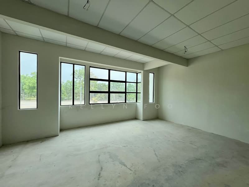 Shop / Office for Rent in Taman Bertam Putra (Tanjong Minyak) - Kellyn Foo - Interior - PropertyGuru.com.my