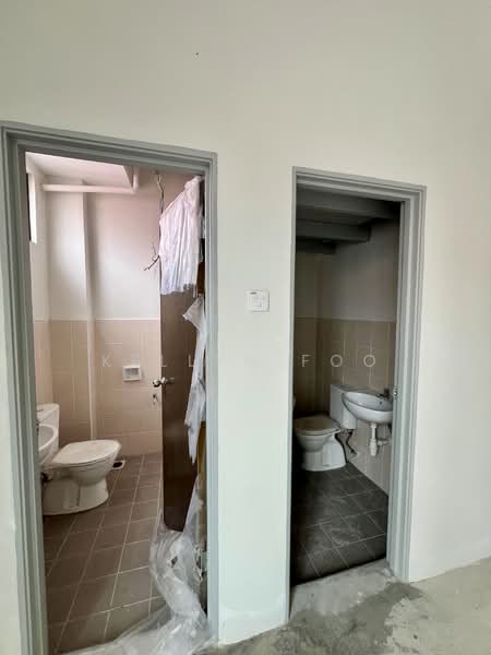 Shop / Office for Rent in Taman Bertam Putra (Tanjong Minyak) - Kellyn Foo - Bathroom - PropertyGuru.com.my
