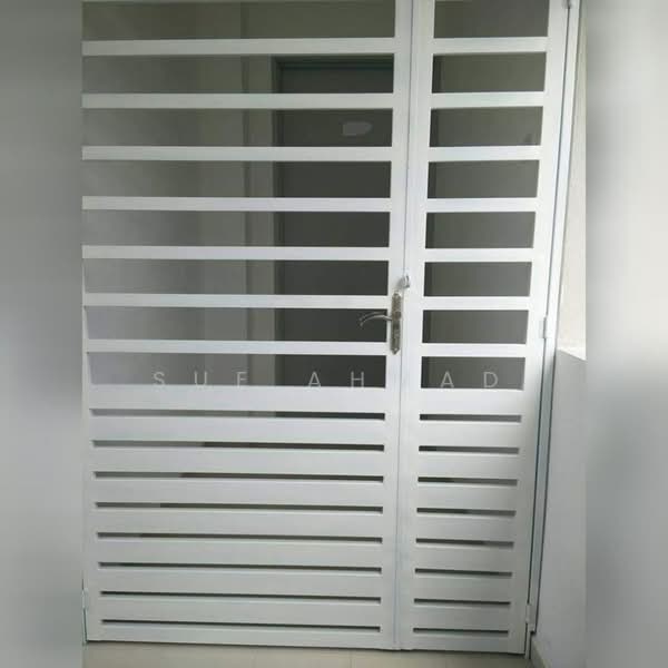 Rumah Bandar untuk Dijual di Nilai (Negeri Sembilan) - Sue Ahmad - Entrance - PropertyGuru.com.my