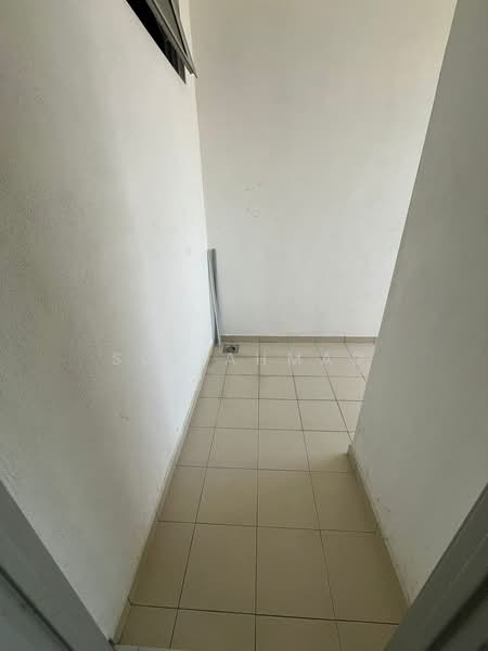 Rumah Bandar untuk Dijual di Nilai (Negeri Sembilan) - Sue Ahmad - Corridor - PropertyGuru.com.my