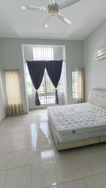 2-storey Terraced House for Sale in Setia Indah 9 (Setia Alam) - Thomas Lim - Bedroom - PropertyGuru.com.my
