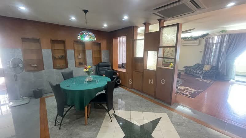 Kondominium untuk Disewa di Diamond Villa Condominium - Javios Ng - Dining Room - PropertyGuru.com.my