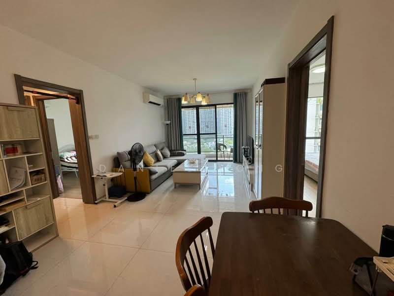 Apartment for Sale at Starview Bay @ Forest City - Daniel Yong - Living Room - PropertyGuru.com.my