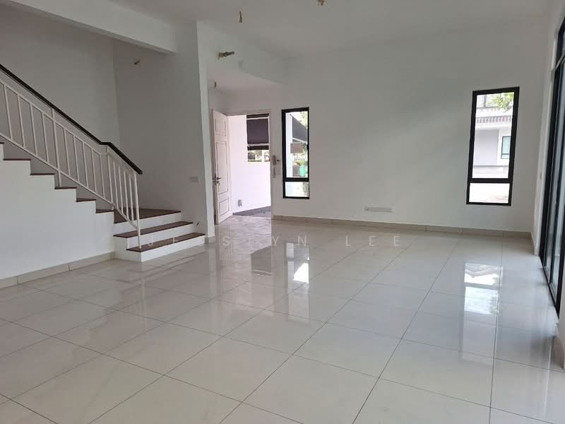 Semi-Detached House for Sale in Eco Majestic (Semenyih) - Jesslyn Lee - Living Room - PropertyGuru.com.my