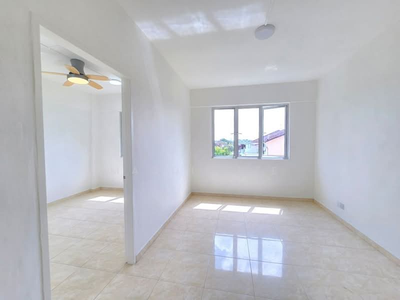 Flat for Sale at Rumah Pangsa Akasia - Maggie Lee - Interior - PropertyGuru.com.my