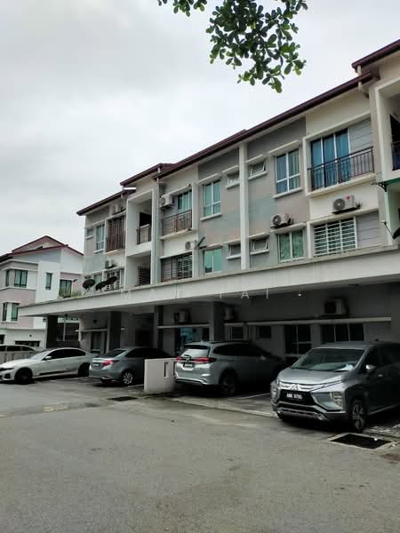 Pangsapuri untuk Disewa di Taman Tropika 2 (Kajang) - May Tai - Exterior - PropertyGuru.com.my
