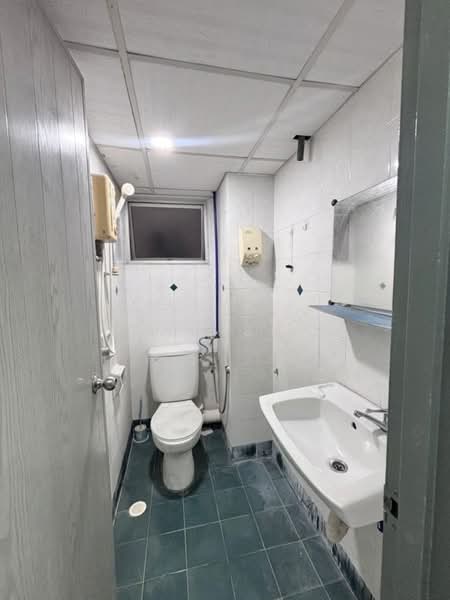 Condominium for Rent at N-Park Condominium - Weng Sern - Bathroom - PropertyGuru.com.my