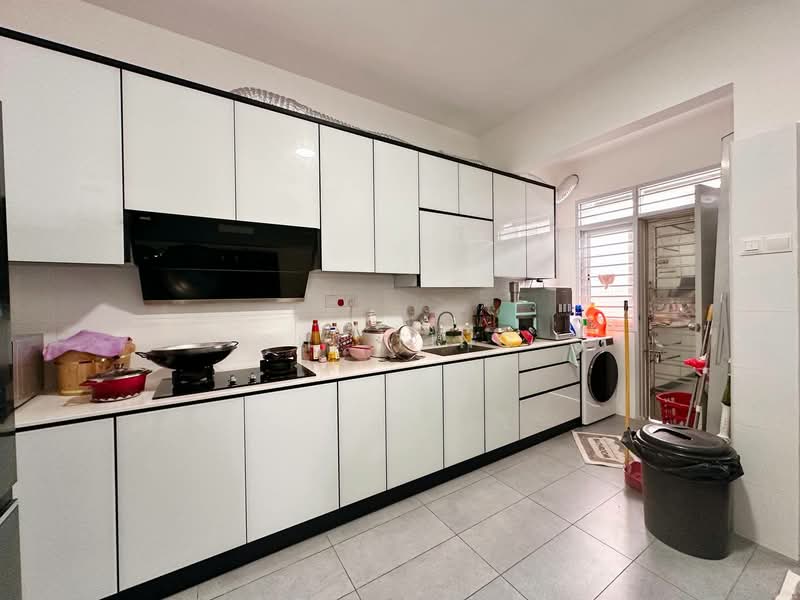 2-storey Terraced House for Sale in Taman Indahpura (Kulai) - Shi Ting - Kitchen - PropertyGuru.com.my