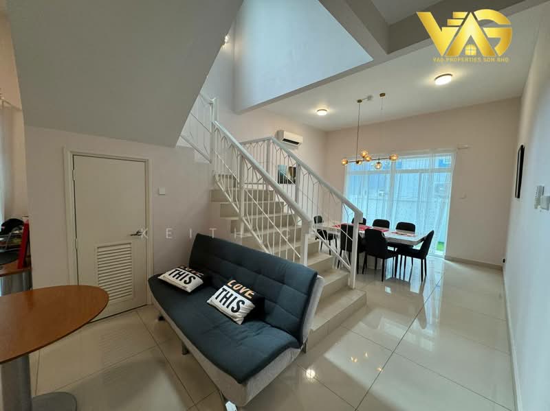 2-storey Terraced House for Sale in Bandar Dato Onn (Tebrau) - Keith Ching - Living Room - PropertyGuru.com.my