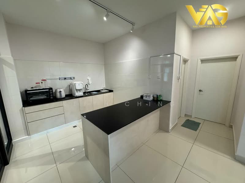 2-storey Terraced House for Sale in Bandar Dato Onn (Tebrau) - Keith Ching - Kitchen - PropertyGuru.com.my