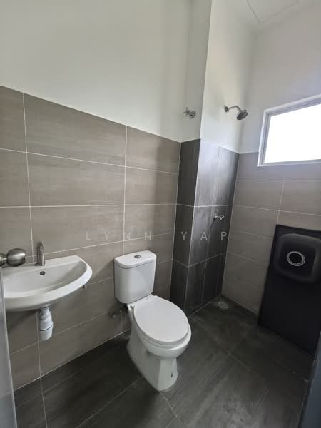 2-storey Terraced House for Sale in Kapar (Selangor) - Lynn Yap - Bathroom - PropertyGuru.com.my