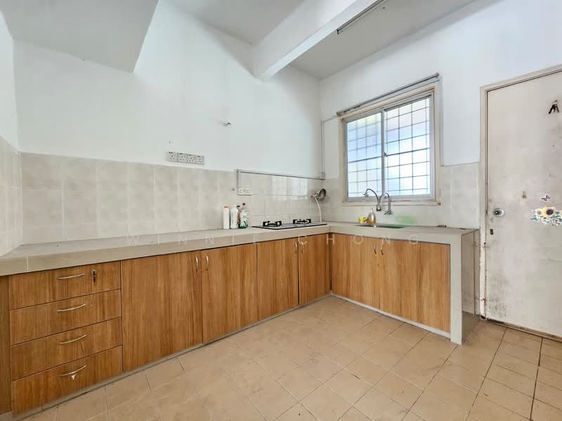 2-storey Terraced House for Sale in Bandar Mahkota Cheras (Cheras) - Winnie Chong - Kitchen - PropertyGuru.com.my