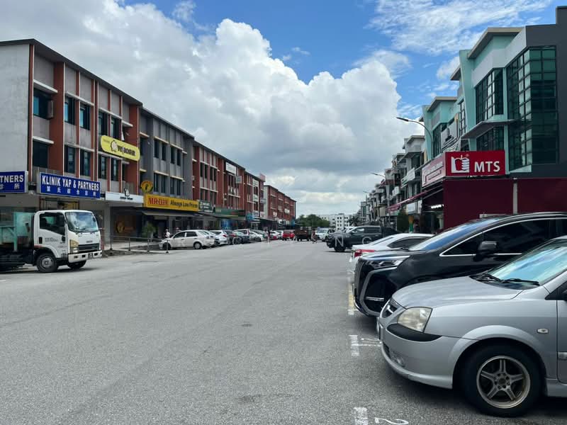 Shop for Sale in Taman Molek (Johor Bahru) - Rochy Ng - PropertyGuru.com.my
