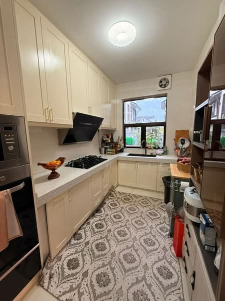 Semi-Detached House for Sale in Shah Alam (Selangor) - Zul Hasif - Kitchen - PropertyGuru.com.my