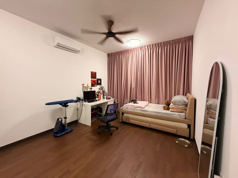 Semi-Detached House for Sale in Shah Alam (Selangor) - Zul Hasif - Bedroom - PropertyGuru.com.my