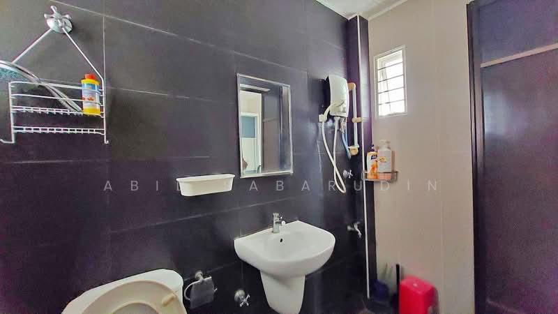 Rumah Teres 2.5 Tingkat untuk Dijual di Setiawangsa (Kuala Lumpur) - Abid Sabarudin - Bathroom - PropertyGuru.com.my