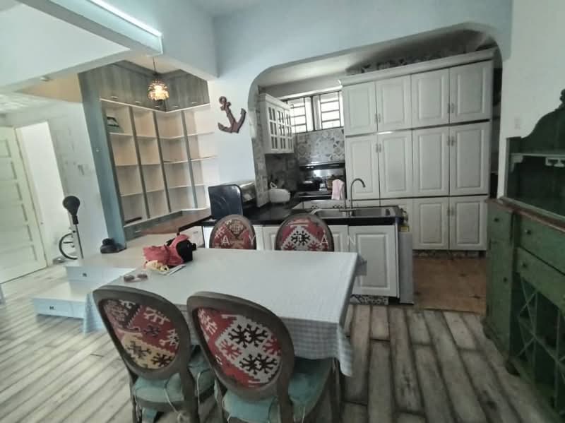 Kondominium untuk Dijual di Surin Condominium - May Tan - Kitchen - PropertyGuru.com.my