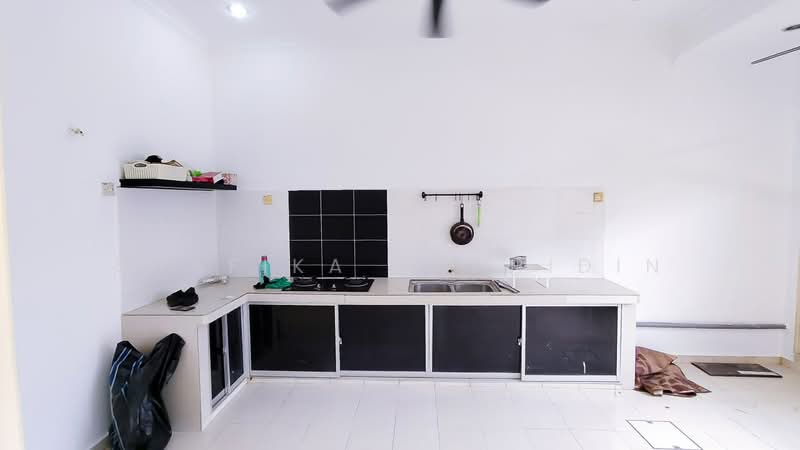 Rumah Teres 1 Tingkat untuk Dijual di Taman Meru Jaya (Kapar) - Shafika Shahidin - Kitchen - PropertyGuru.com.my