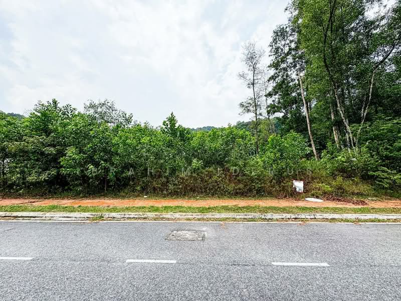 Banglo Komersial untuk Dijual di Kota Damansara (Selangor) - Ibrahim Iderus - Exterior - PropertyGuru.com.my