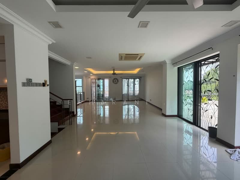 Rumah Berkembar untuk Dijual di Cheras (Kuala Lumpur) - Esharani . - Living Room - PropertyGuru.com.my