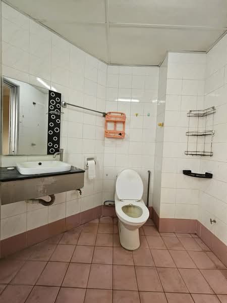 Kondominium untuk Dijual di City Garden Palm Villa Condominium - Winnie Chong - Bathroom - PropertyGuru.com.my