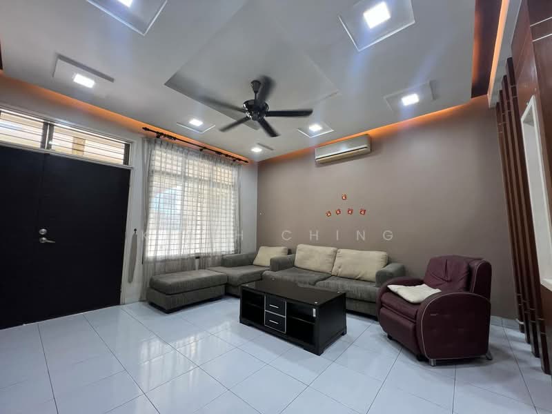 2-storey Terraced House for Sale in Taman Setia Indah (Tebrau) - Keith Ching - Living Room - PropertyGuru.com.my