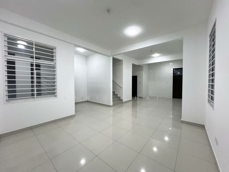 Semi-Detached House for Sale in Taman Ponderosa (Johor Bahru) - Annie Chai - Living Room - PropertyGuru.com.my