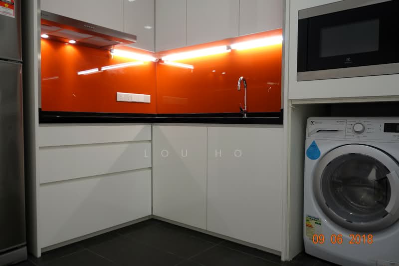 Servis Apartment untuk Disewa di Arcoris SOHO - Lou Ho - Kitchen - PropertyGuru.com.my