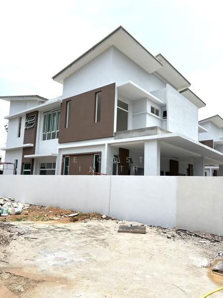 Rumah Berkembar untuk Dijual di Kampung Enam (Melaka City) - De Costa Timothy - Exterior - PropertyGuru.com.my