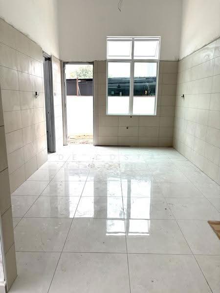 Rumah Berkembar untuk Dijual di Kampung Enam (Melaka City) - De Costa Timothy - Interior - PropertyGuru.com.my