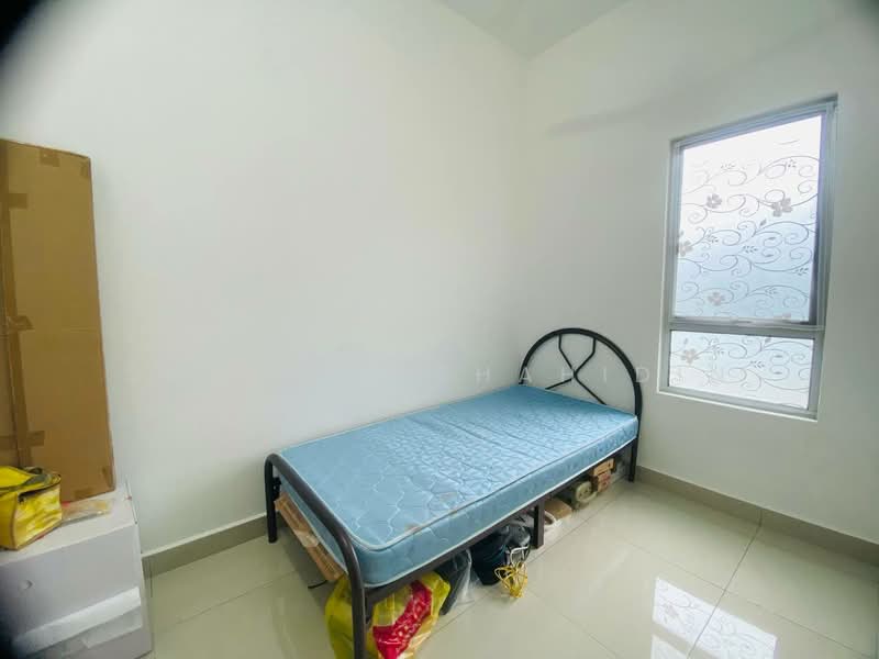 Semi-Detached House for Sale in Alam Budiman (Shah Alam) - Shafika Shahidin - Bedroom - PropertyGuru.com.my
