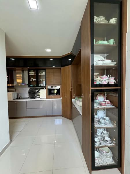 Rumah Berkembar untuk Dijual di Kota Kemuning (Shah Alam) - Imran Jaafar - Kitchen - PropertyGuru.com.my