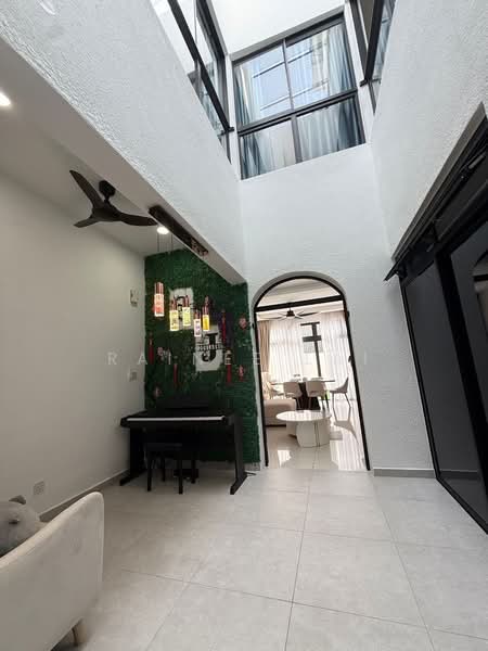 Cluster House for Sale in Medini (Iskandar Puteri (Nusajaya)) - Rainee Lai - Living Room - PropertyGuru.com.my