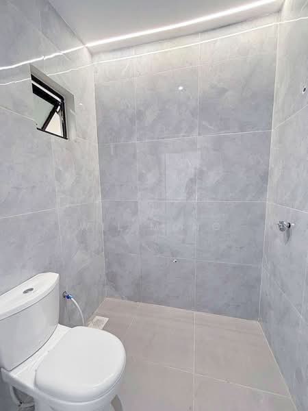 Rumah Teres 2 Tingkat untuk Dijual di Taman Skudai Baru (Skudai) - Wil Mong - Bathroom - PropertyGuru.com.my