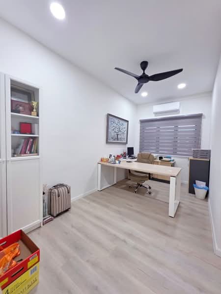 Rumah Teres 2 Tingkat untuk Dijual di Taman Maju (Batu Pahat) - Lim Qiao Yi - Study - PropertyGuru.com.my