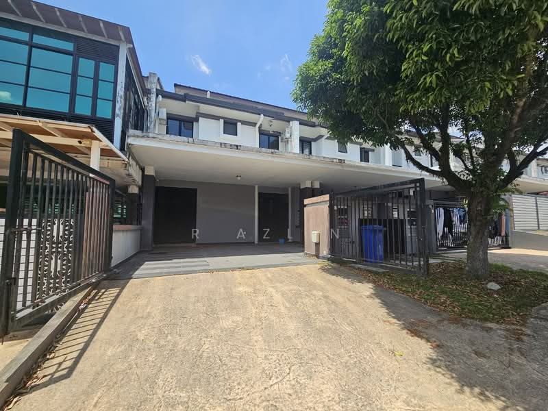 2-storey Terraced House for Sale in Denai Alam (Shah Alam) - R Azlin - Exterior - PropertyGuru.com.my
