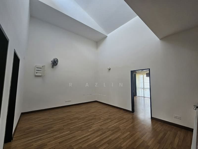 2-storey Terraced House for Sale in Denai Alam (Shah Alam) - R Azlin - Interior - PropertyGuru.com.my