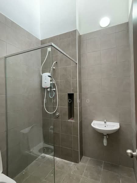 2-storey Terraced House for Rent in Setia Safiro (Cyberjaya) - BH Ong - Bathroom - PropertyGuru.com.my