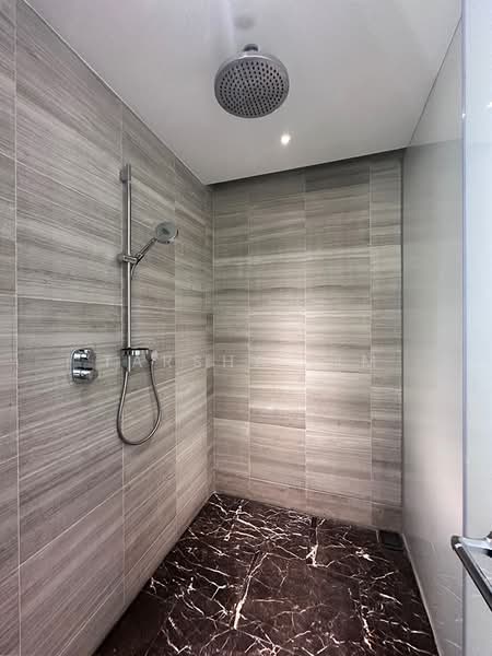 Service Residence for Sale at St Regis - Tarsha Lim - Bathroom - PropertyGuru.com.my