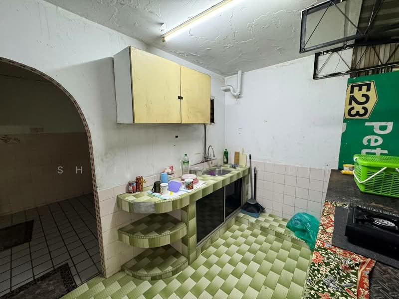 Apartment for Sale at Bandar Baru Sentul - Shafika Shahidin - Kitchen - PropertyGuru.com.my