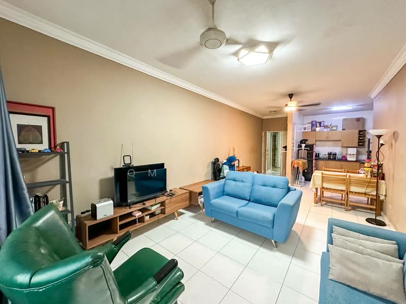 Apartment for Sale at Sri Pinang Villa - Luqman Ramli - Living Room - PropertyGuru.com.my