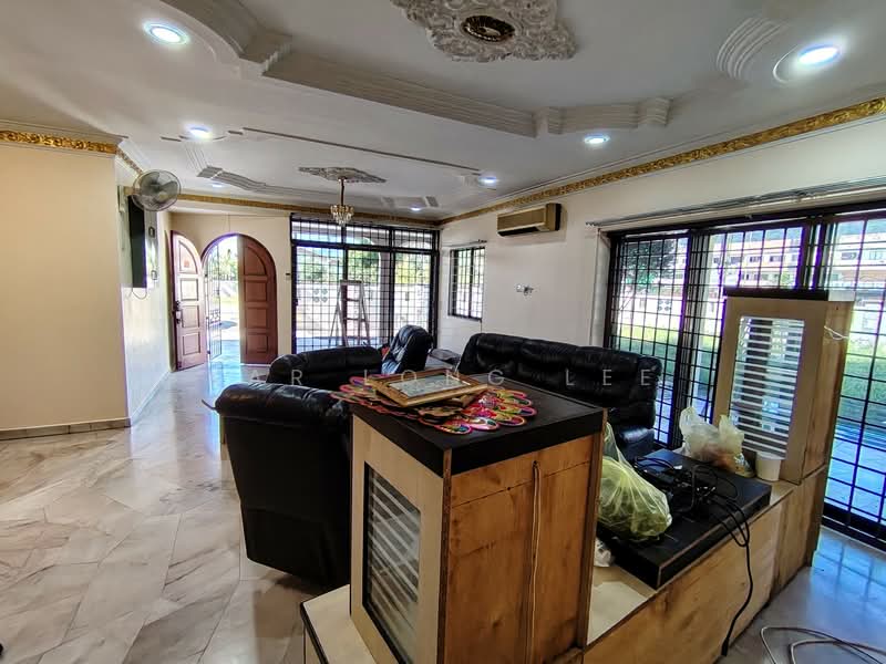 2-storey Terraced House for Sale in Silibin (Ipoh) - Kar Long Lee - Living Room - PropertyGuru.com.my