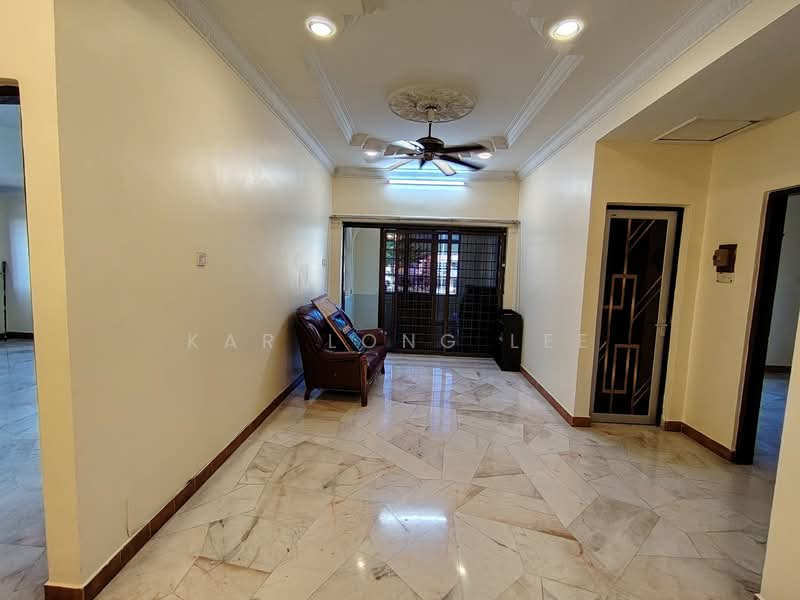 2-storey Terraced House for Sale in Silibin (Ipoh) - Kar Long Lee - Living Room - PropertyGuru.com.my