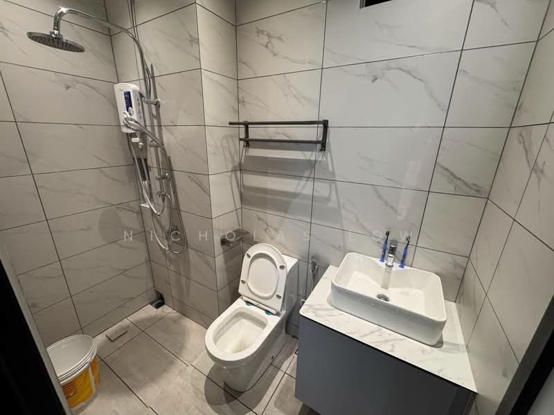 Servis Apartment untuk Disewa di Space Residency - Nicholas Low - Bathroom - PropertyGuru.com.my